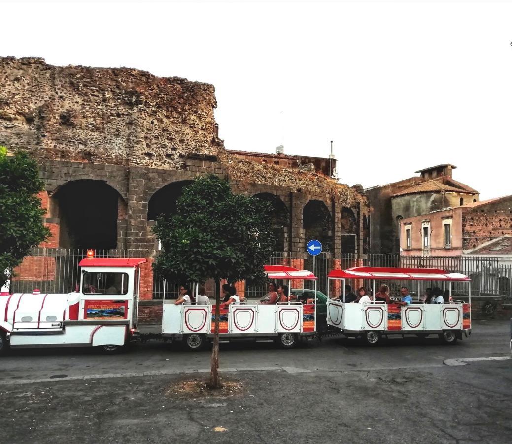 Odeon Homes Catania Exterior photo